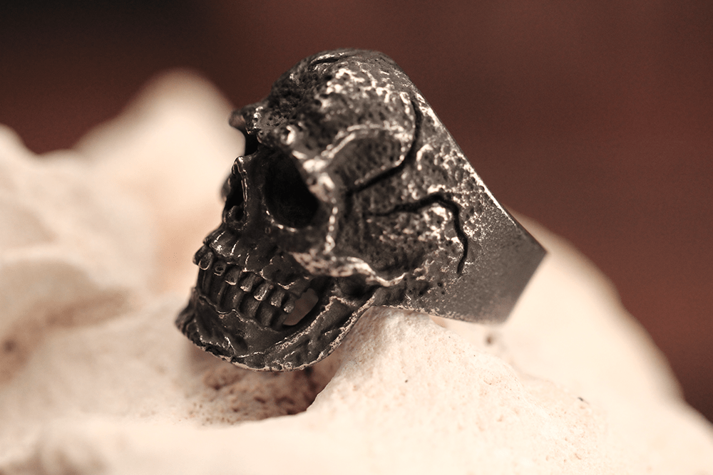 Cracked Skull - Hellgate