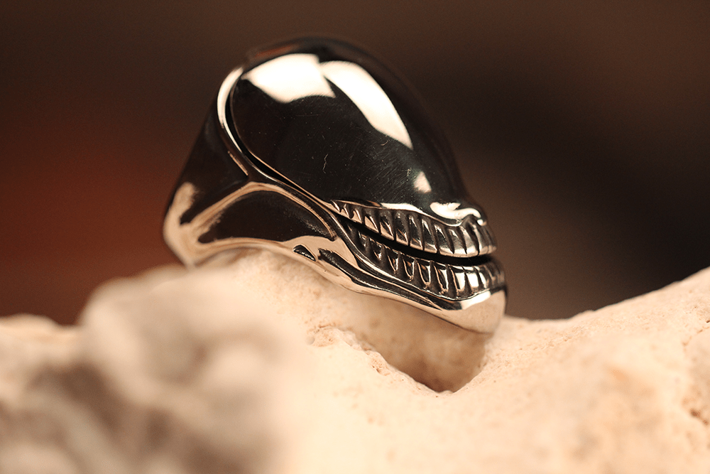 Alien with Lid - Hellgate