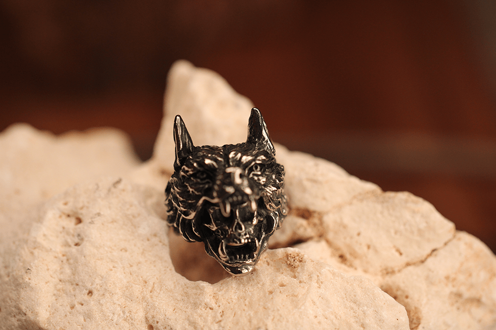 Fenris with Skull - Hellgate
