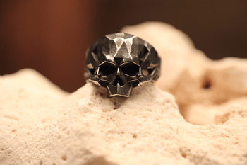 Half a Skull - Hellgate