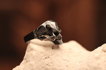 Half a Skull - Hellgate