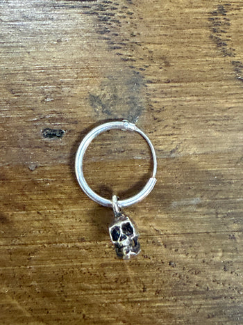 Tiny Skull Hoops