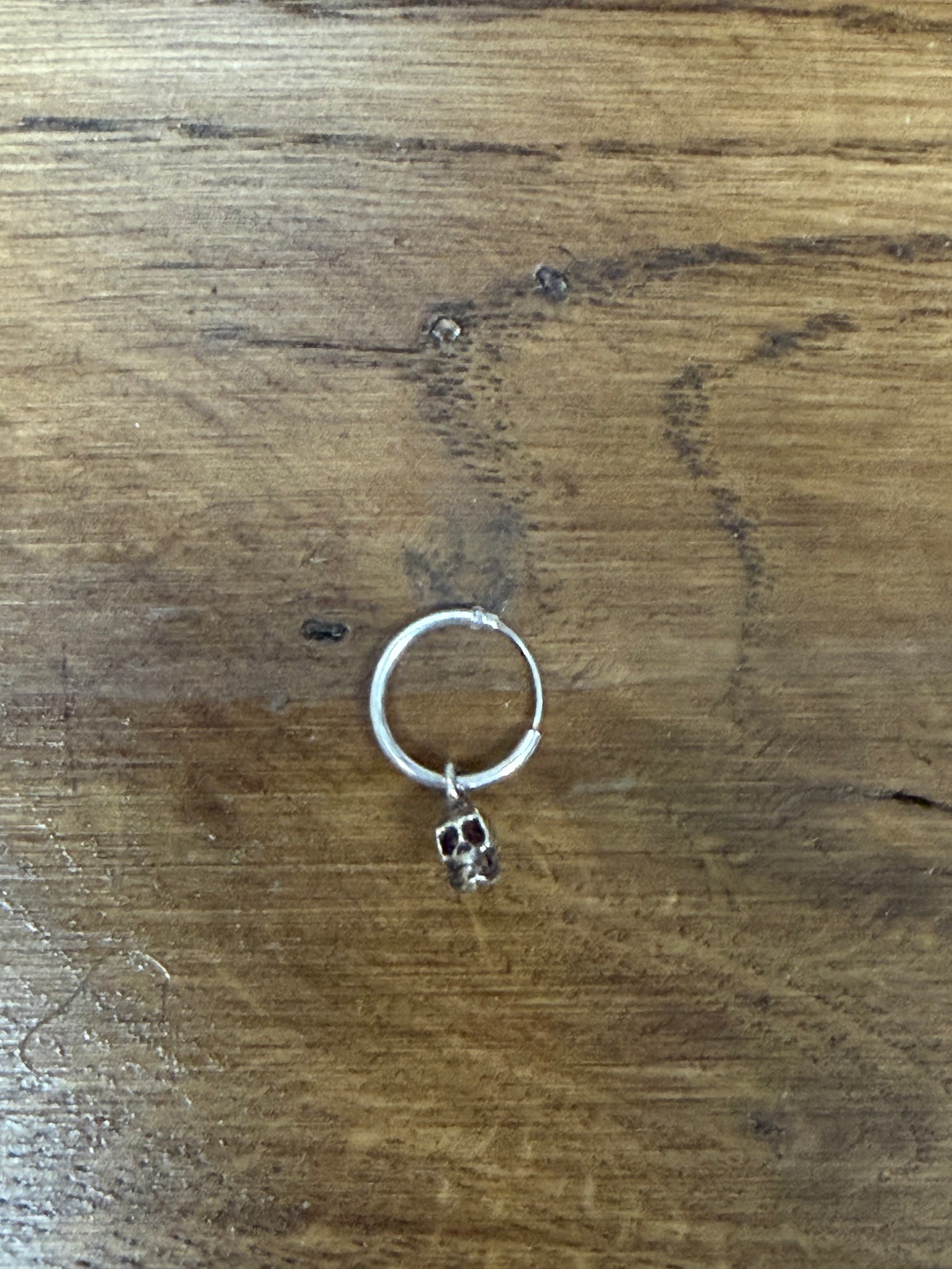 Tiny Skull Hoops