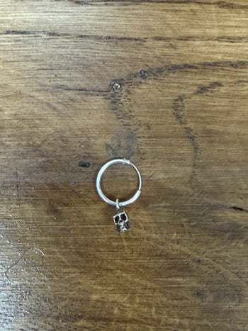 Tiny Skull Hoops