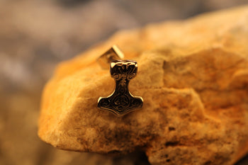 Thor's Hammer Stud - Hellgate