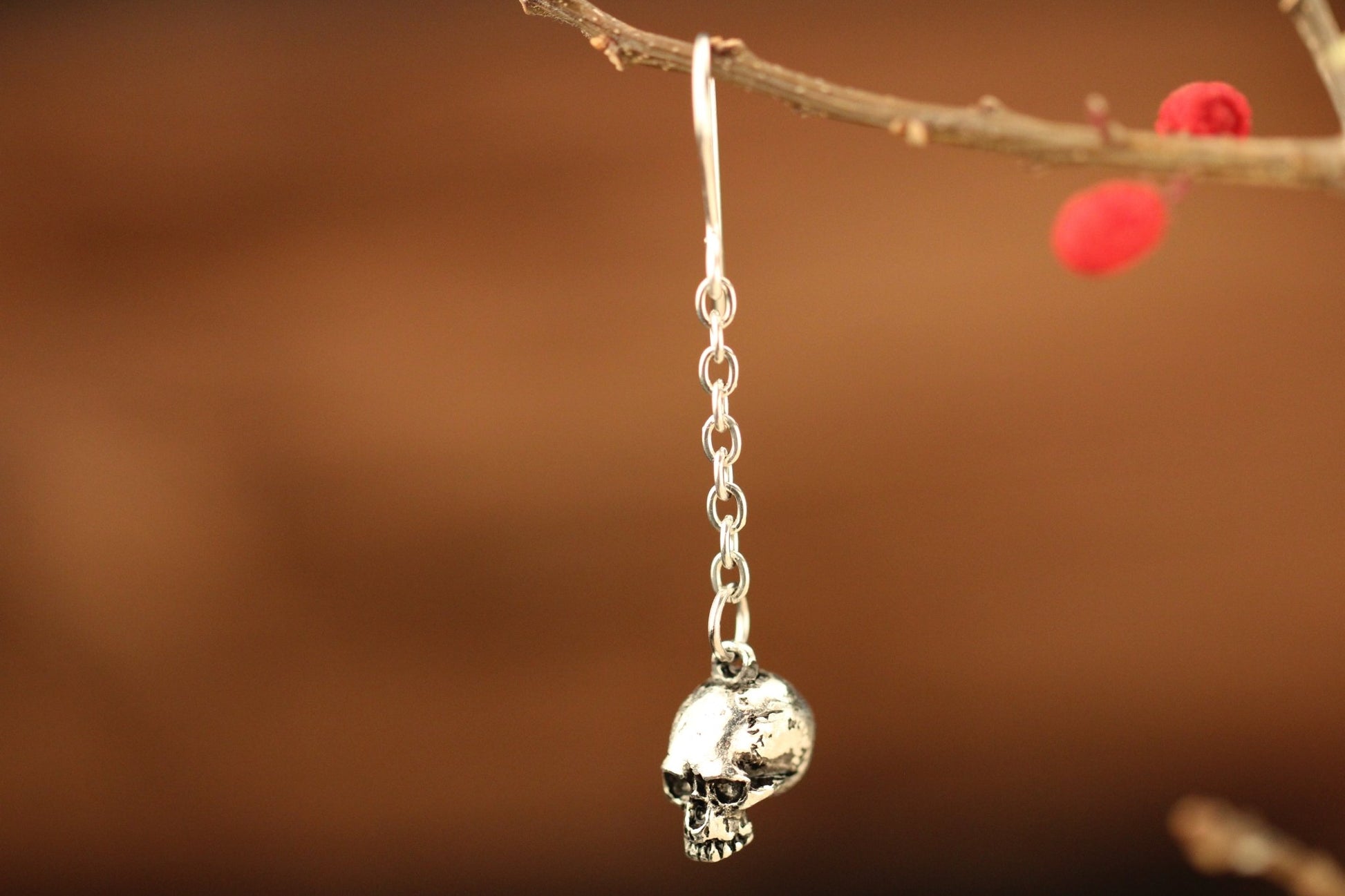 Skull On a Chain - Hellgate
