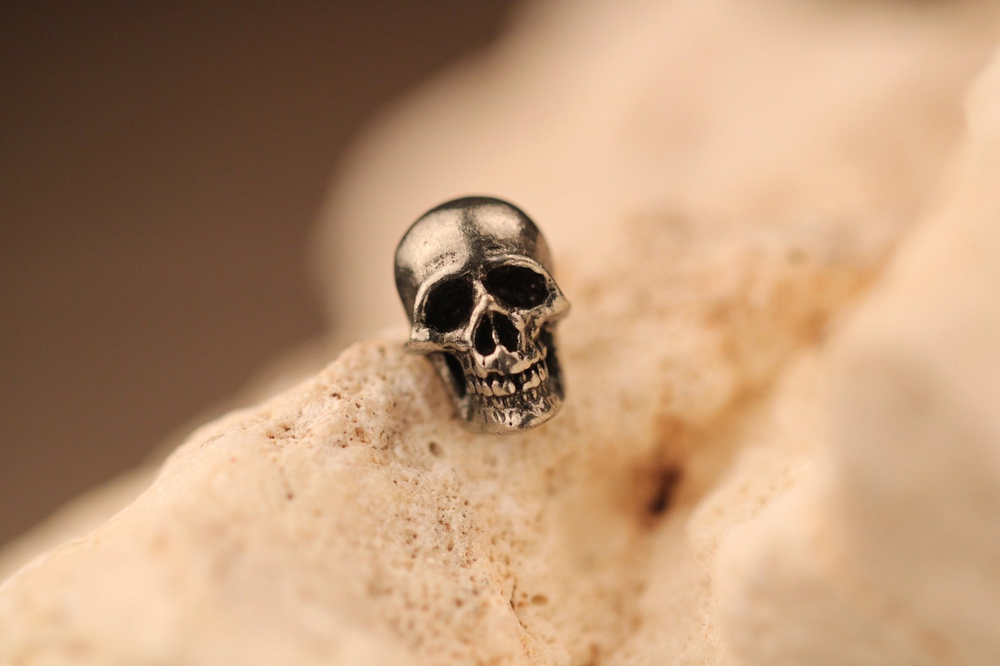 Medium Skull Stud - Hellgate