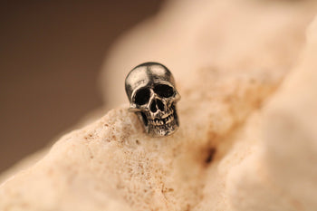 Medium Skull Stud - Hellgate