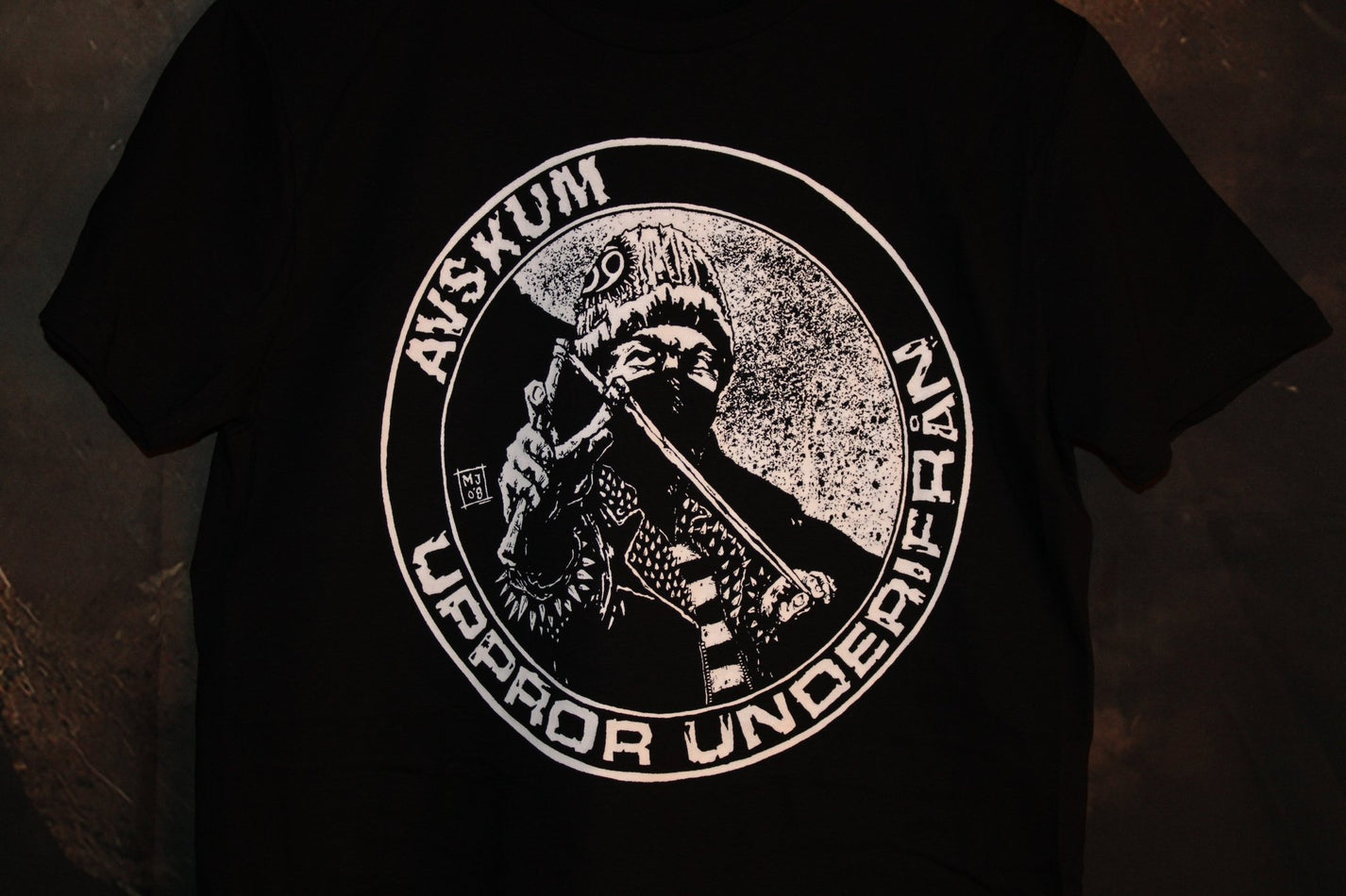 AVSKUM - UPPROR UNDERIFRÅN - Hellgate