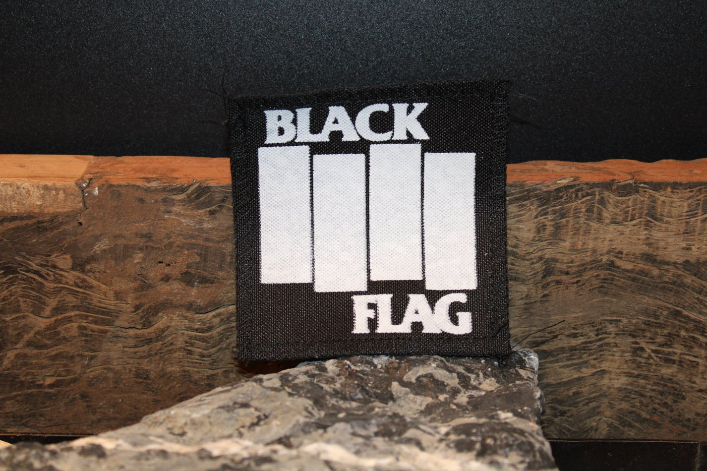 BLACK FLAG-LOGO EMBLEM - Hellgate