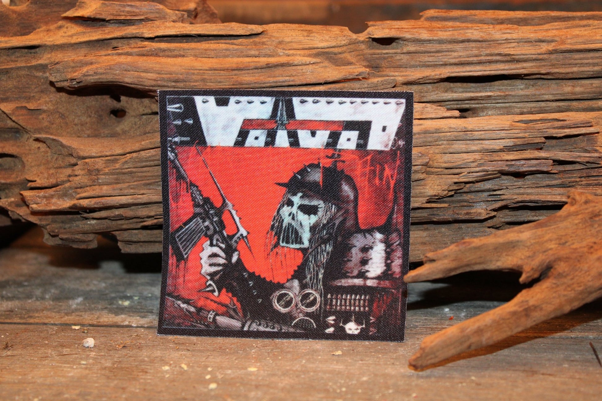 VOIVOD-WAR SKULL - Hellgate