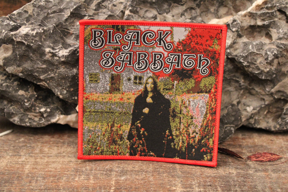 Black Sabbath – patches and metal pins