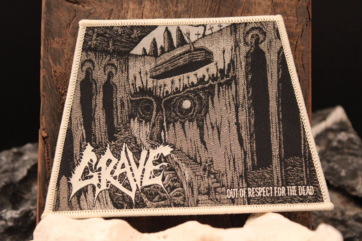 Grave – patches and metal pins