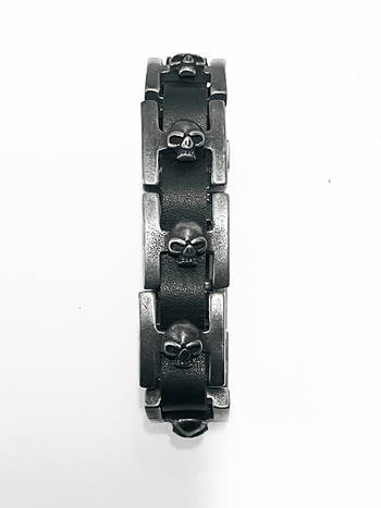 Skulls & Leather Small - Hellgate
