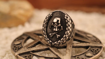 Skull in Wreath