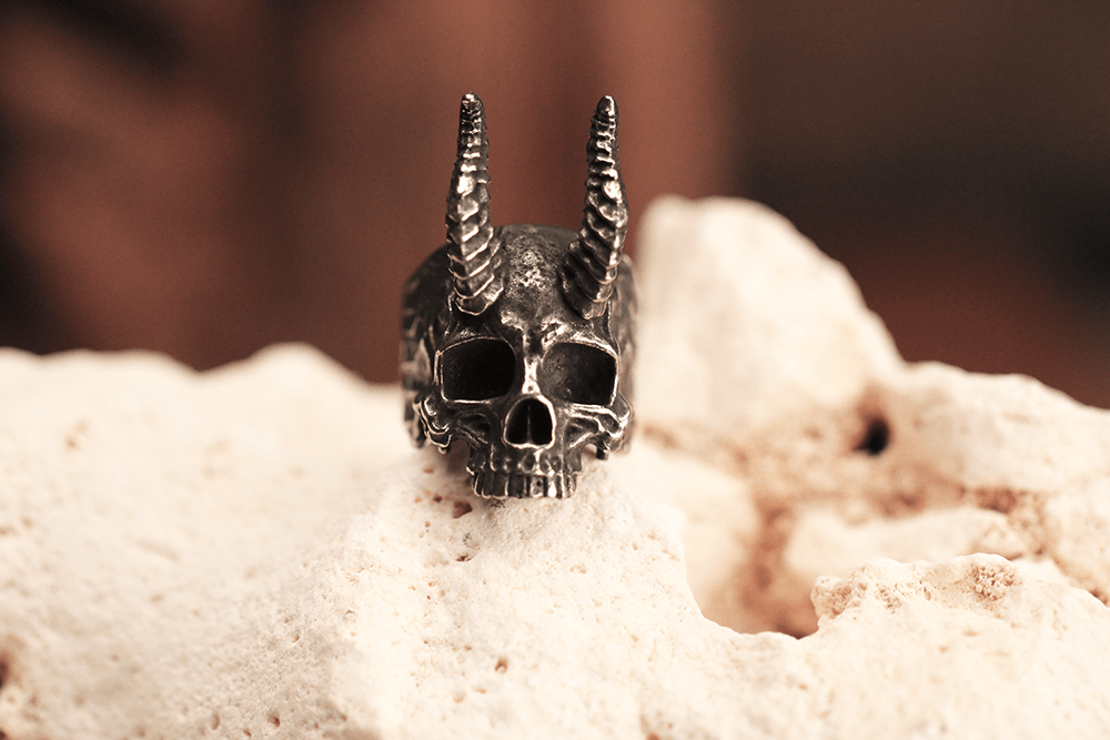 Short - horned Skull - Hellgate